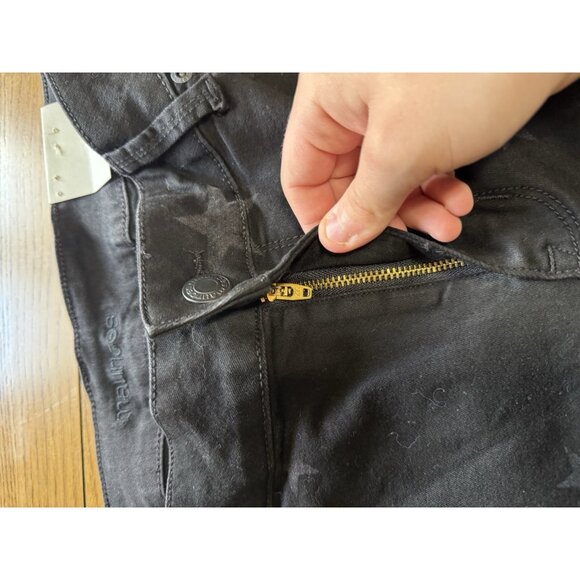 Maurices Women Size 18 Crop Pants Black Comfort Star Design Preppy Holiday NWT - Picture 7 of 12